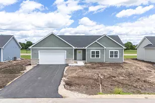 1744 E Kyle Circle, Beloit, WI 53511 - Photo 1