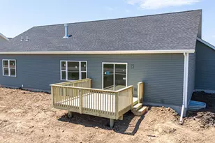 1744 E Kyle Circle, Beloit, WI 53511 - Photo 6