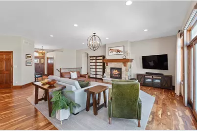 W278N8854 Twin Pine Circle, Hartland, WI 53029 - Photo 14