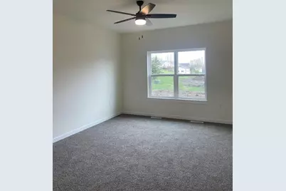 1756 E Kyle Circle, Beloit, WI 53511 - Photo 6