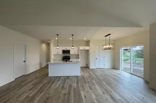 1756 Kyle Circle, Beloit, WI 53511 - Photo 10