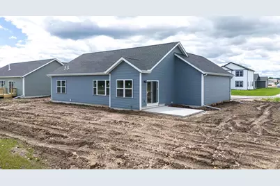 1750 E Kyle Circle, Beloit, WI 53511 - Photo 6