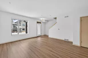 2816 No Oaks Ridge, Fitchburg, WI 53711 - Photo 8