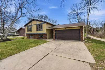 614 Chatham Terrace, Madison, WI 53711 - Photo 2