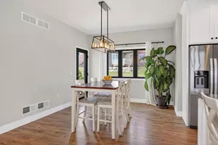 9114 Silverstone Ln, Madison, WI 53593 - Photo 8