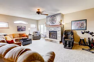 1425 Nels Ct, Waunakee, WI 53597 - Photo 8