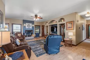 110 Cody Dr, Beaver Dam, WI 53916 - Photo 10