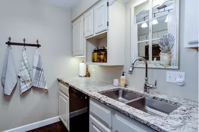 2918 Cimarron Trail, Madison, WI 53719 - Photo 4