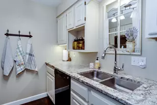 2918 Cimarron Trail, Madison, WI 53719 - Photo 4