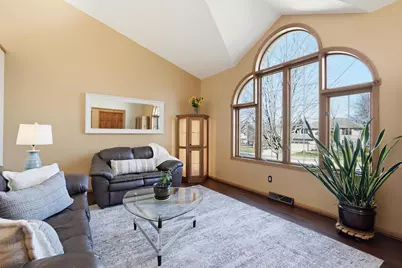 1237 Mockingbird Lane, Sun Prairie, WI 53590 - Photo 8