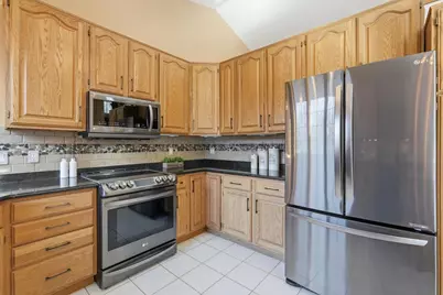 1237 Mockingbird Lane, Sun Prairie, WI 53590 - Photo 14