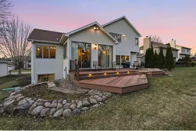 1237 Mockingbird Lane, Sun Prairie, WI 53590 - Photo 2