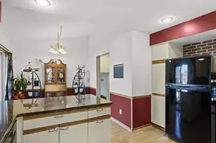 318 Tower Ct, Ridgeville, WI 53533 - Photo 14