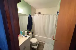 513 Center Ave, Janesville, WI 53548 - Photo 6