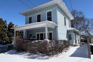 513 Center Ave, Janesville, WI 53548 - Photo 2