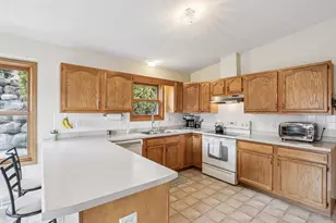 N2759 Cross St, Lodi, WI 53555 - Photo 12