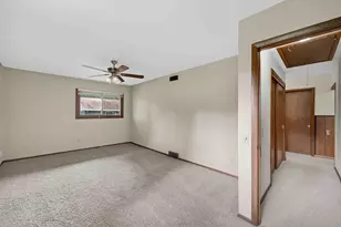 7013 Cardinal Dr, Middleton, WI 53562 - Photo 28