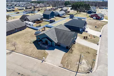 901-903 Boldon Avenue, Sparta, WI 54656 - Photo 2