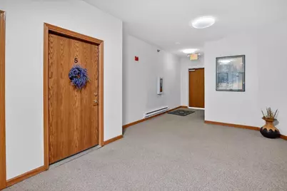3027 Providence Street #5, Sun Prairie, WI 53590 - Photo 8