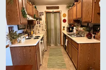 1320 Lincoln Avenue, Prairie Du Sac, WI 53578 - Photo 16