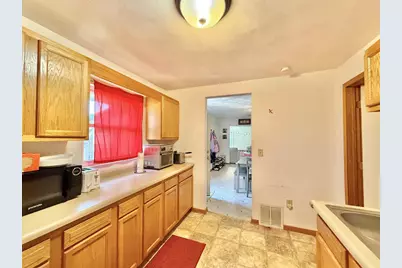 414 N High Street, Janesville, WI 53548 - Photo 16