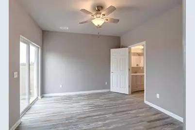 632 W Delavan Drive, Janesville, WI 53546 - Photo 18