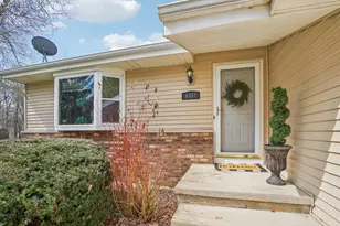 6357 Grossepark Rd, Sun Prairie, WI 53590 - Photo 4