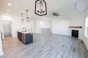 3800 Burr Oak Dr, Janesville, WI 53545 - Photo 4