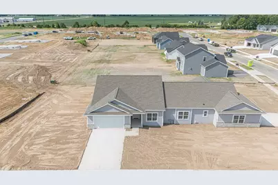 3800 Green Ash Drive, Janesville, WI 53545 - Photo 2