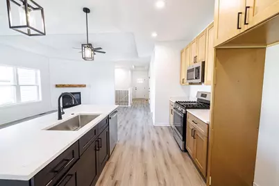 3801 N Woodbury Lane, Janesville, WI 53545 - Photo 6