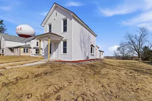 170 S High St, Mayville, WI 53050 - Photo 4