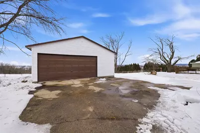 170 S High Street, Mayville, WI 53050 - Photo 18