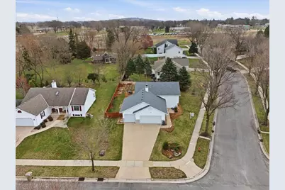 142 Meadow Ridge Lane, Madison, WI 53704 - Photo 46