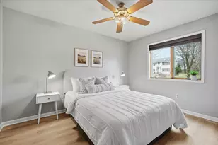 142 Meadow Ridge Ln, Madison, WI 53704 - Photo 20