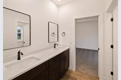 3801 N Woodbury Lane, Janesville, WI 53545 - Photo 20