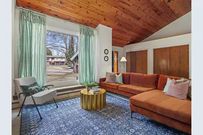 1074 Tinkham Trail, Baraboo, WI 53913 - Photo 10