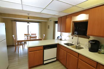 6517 Inner Drive, Madison, WI 53705 - Photo 8