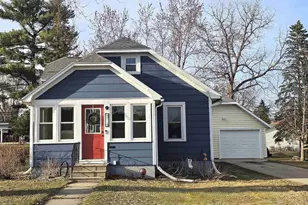 814 Wilcox St, Waupun, WI 53963 - Photo 1