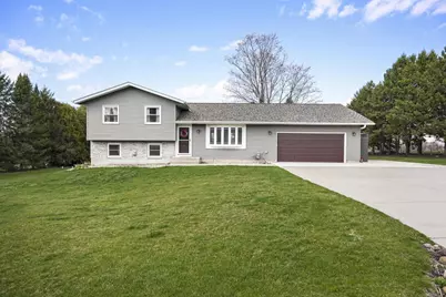 4056 Lally Road, Oregon, WI 53575 - Photo 2