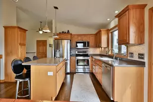 430 21st St, Prairie Du Sac, WI 53578 - Photo 12