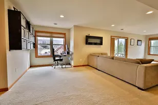 430 21st St, Prairie Du Sac, WI 53578 - Photo 30