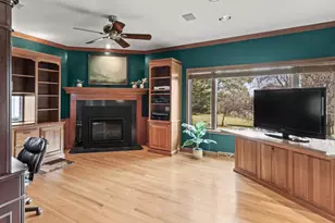 414 Clearview Ct, Janesville, WI 53548 - Photo 8