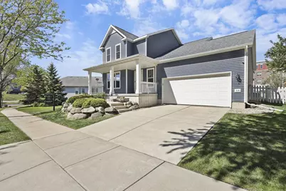 518 Lisa Ann Drive, Madison, WI 53718 - Photo 2