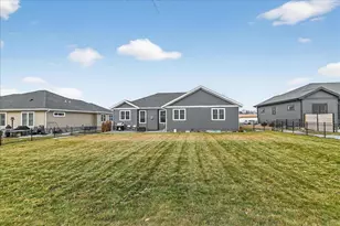 816 Damascus Trail, Cottage Grove, WI 53527 - Photo 42