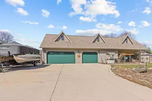 N593 Blackhawk Bluff Dr, Milton, WI 53563 - Photo 48