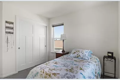 302 Autumn Crest Lane, Lake Mills, WI 53551 - Photo 18