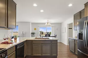 302 Autumn Crest Ln, Lake Mills, WI 53551 - Photo 8