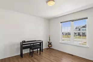 302 Autumn Crest Ln, Lake Mills, WI 53551 - Photo 12