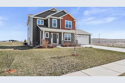 302 Autumn Crest Lane, Lake Mills, WI 53551 - Photo 2