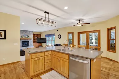 N9181 Cardinal Crest Lane, Exeter, WI 53574 - Photo 8